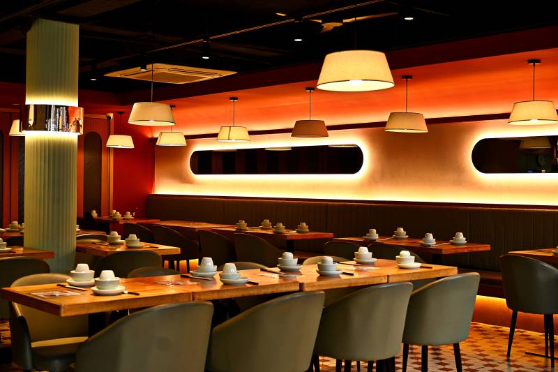 现代餐厅内部设计图片