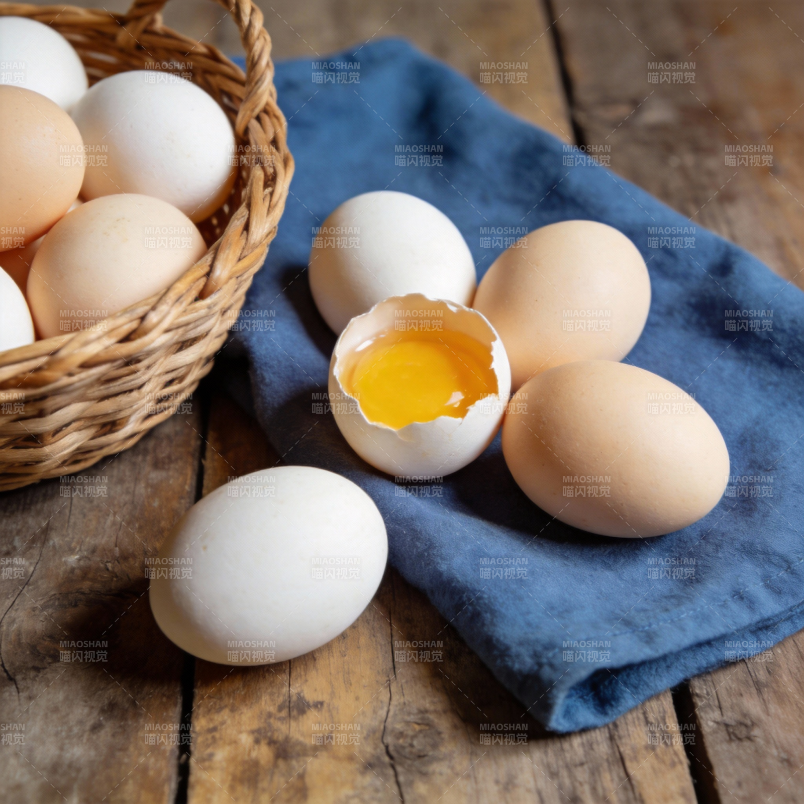 新鲜鸡蛋静物图图片