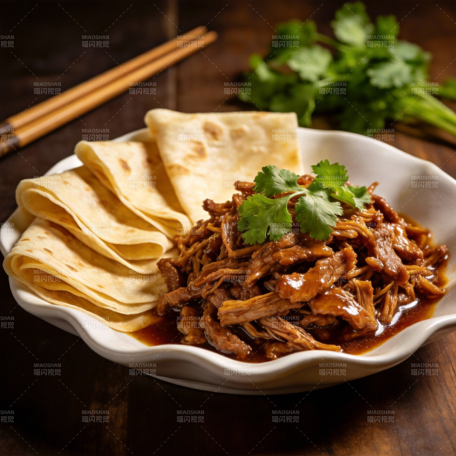 美味牛肉配薄饼图片