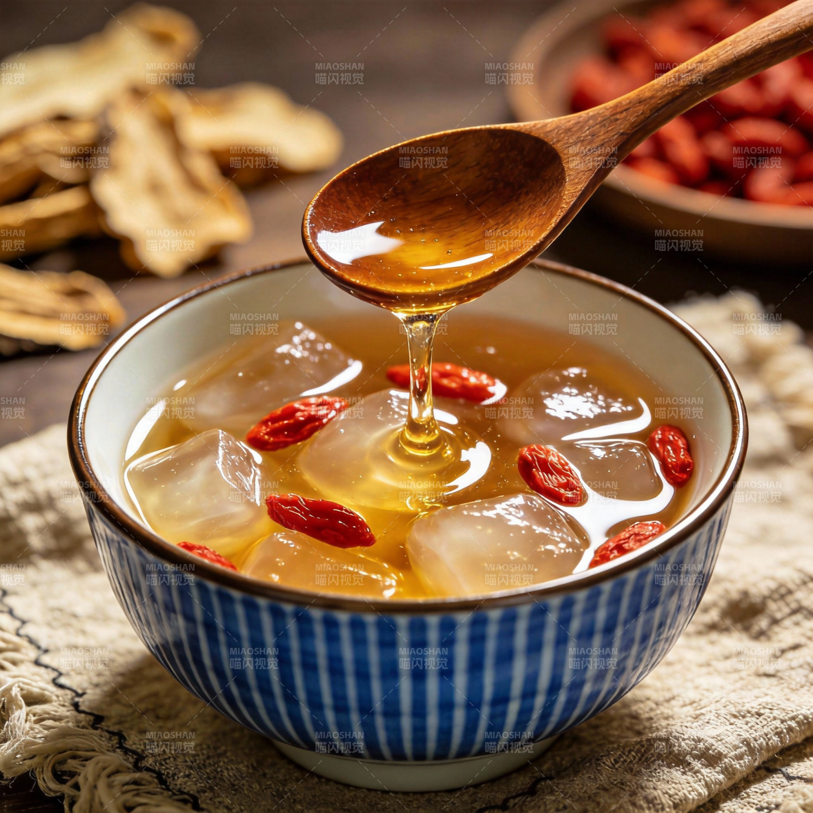 枸杞冰糖茶图片