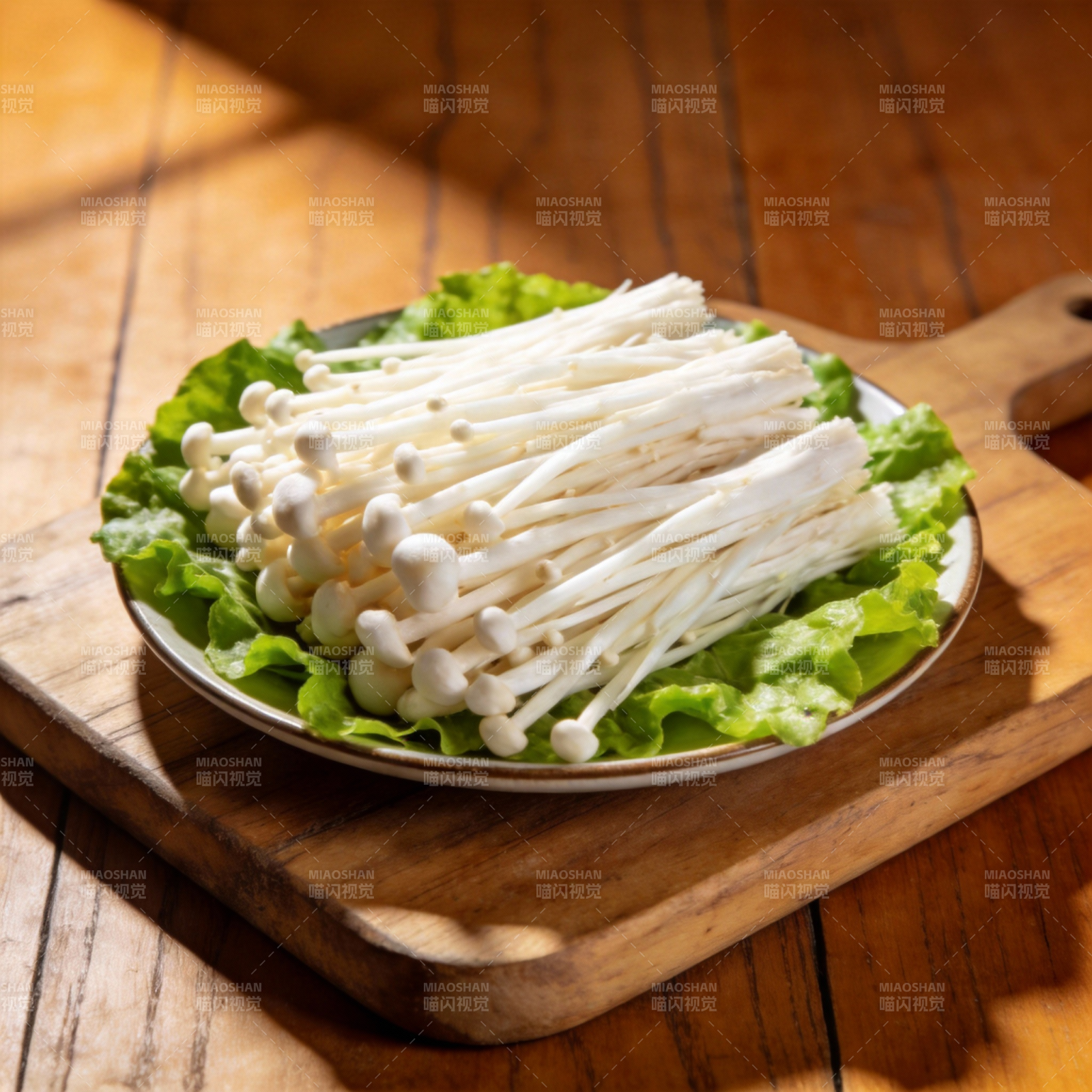 鲜嫩金针菇摆盘图片