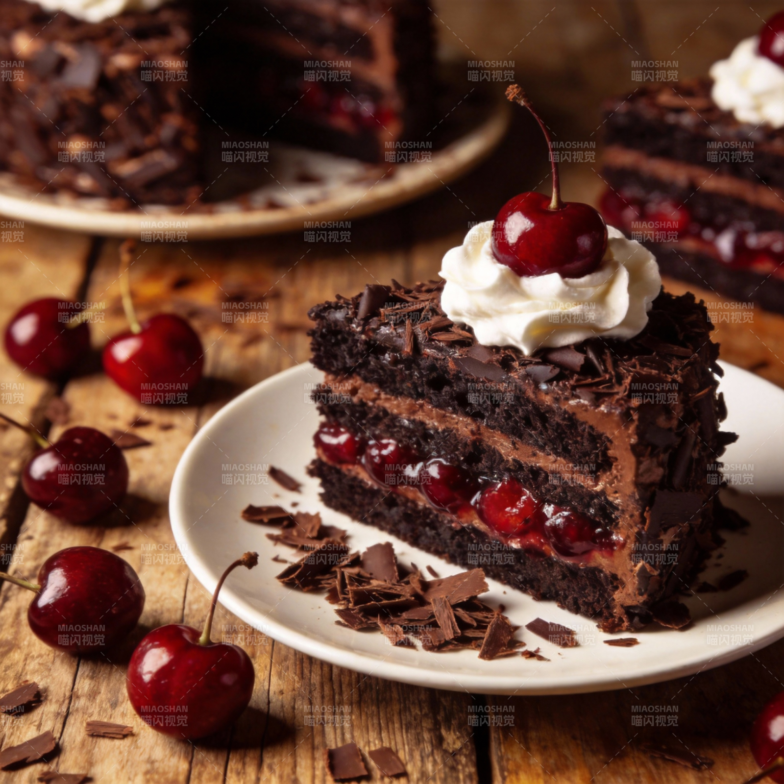 巧克力樱桃蛋糕图片