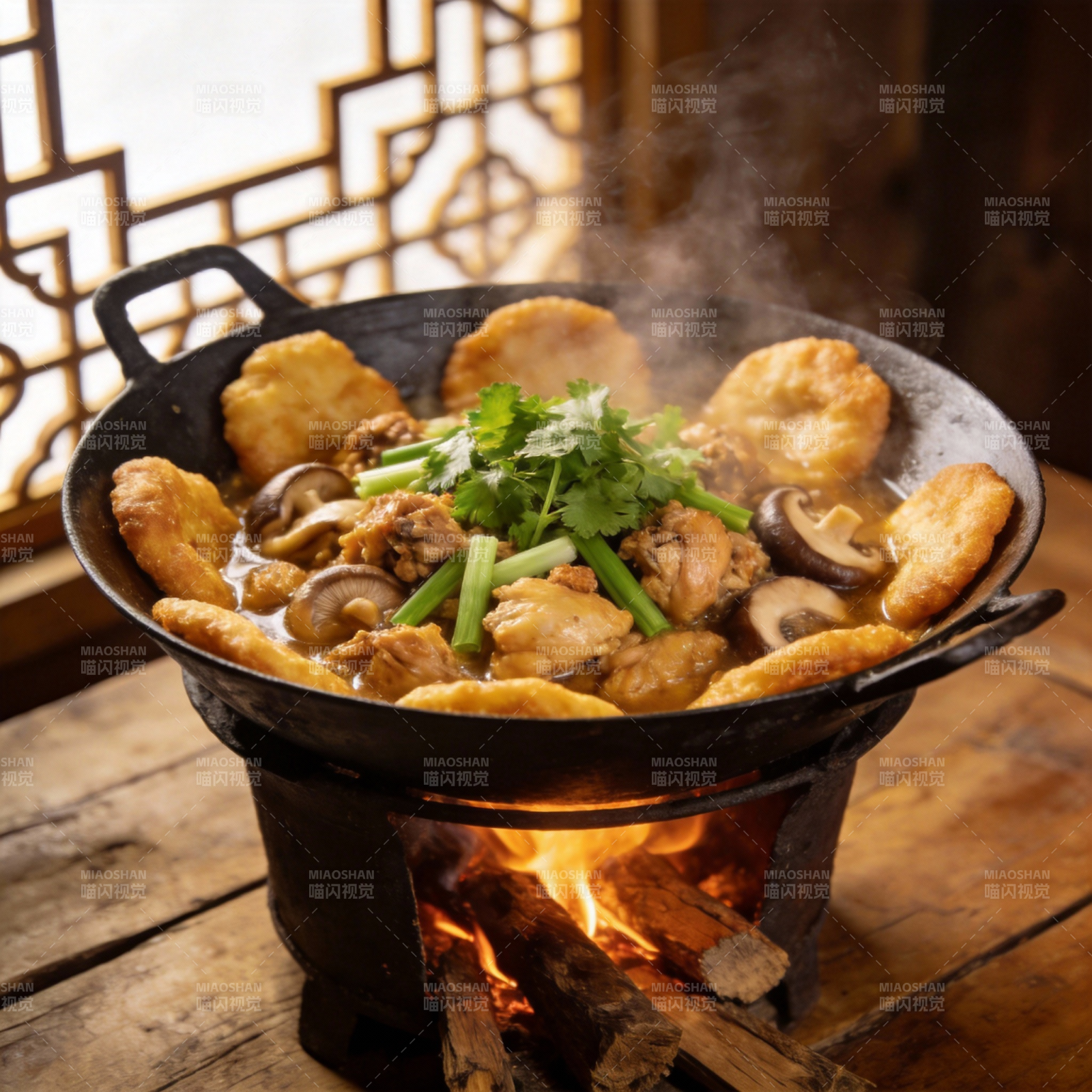 热气腾腾的火锅图片