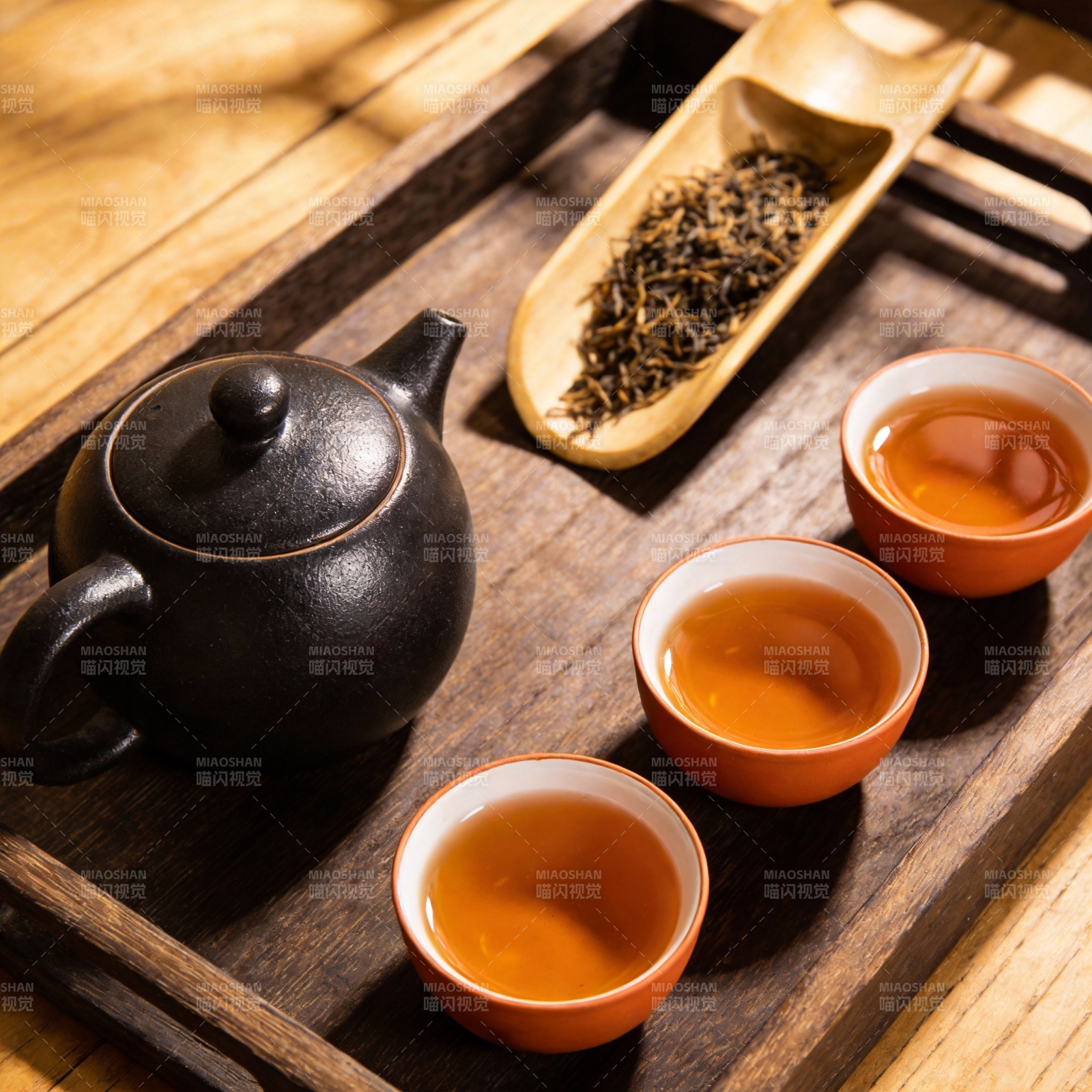 茶香四溢 静享时光图片