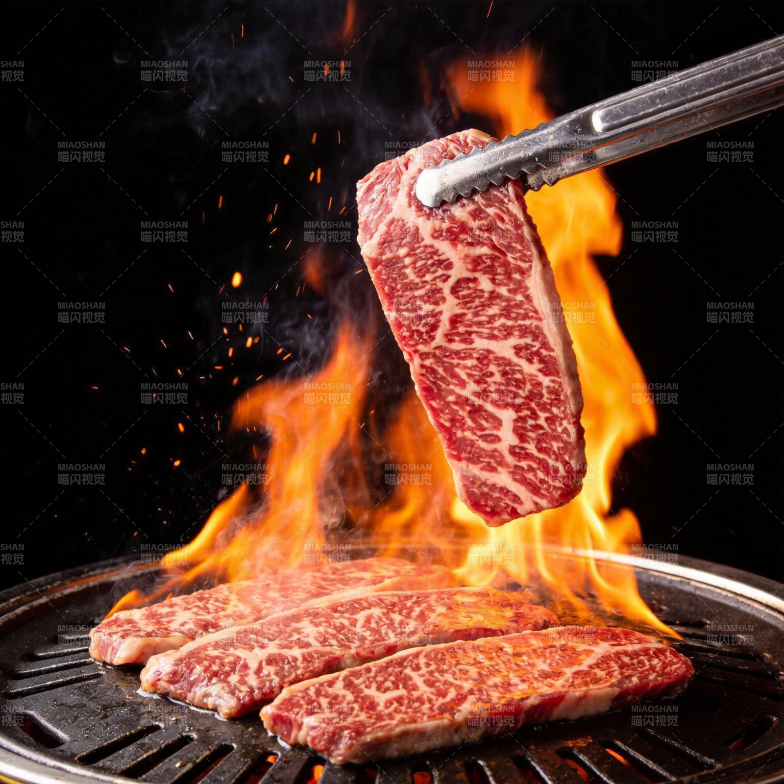火焰炙烤牛肉图片