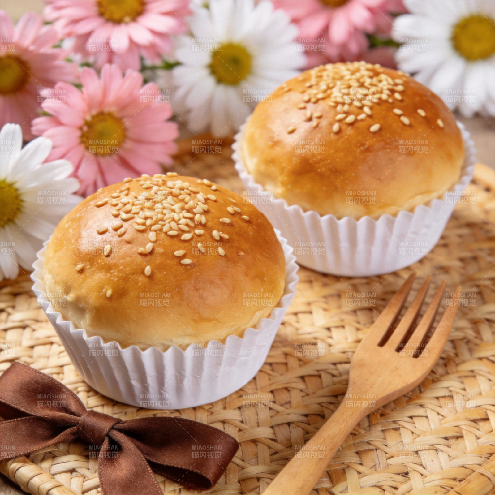 芝麻小面包图片