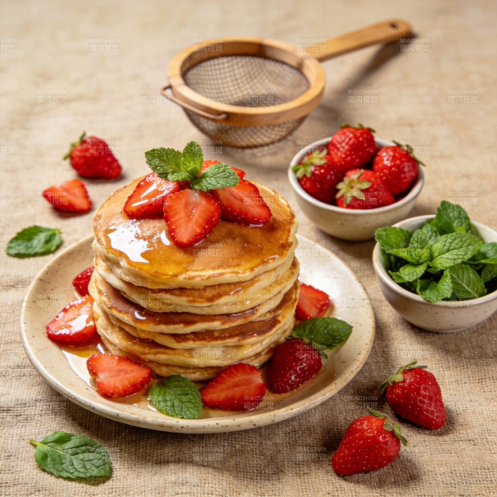 草莓薄荷煎饼图片