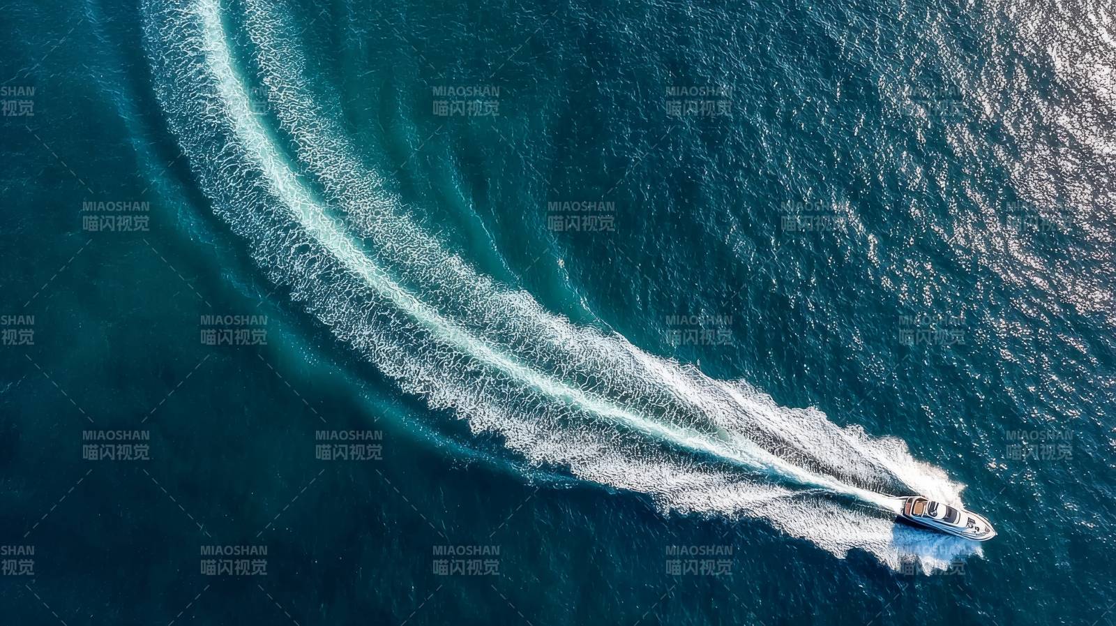 航迹如画 碧海行舟图片