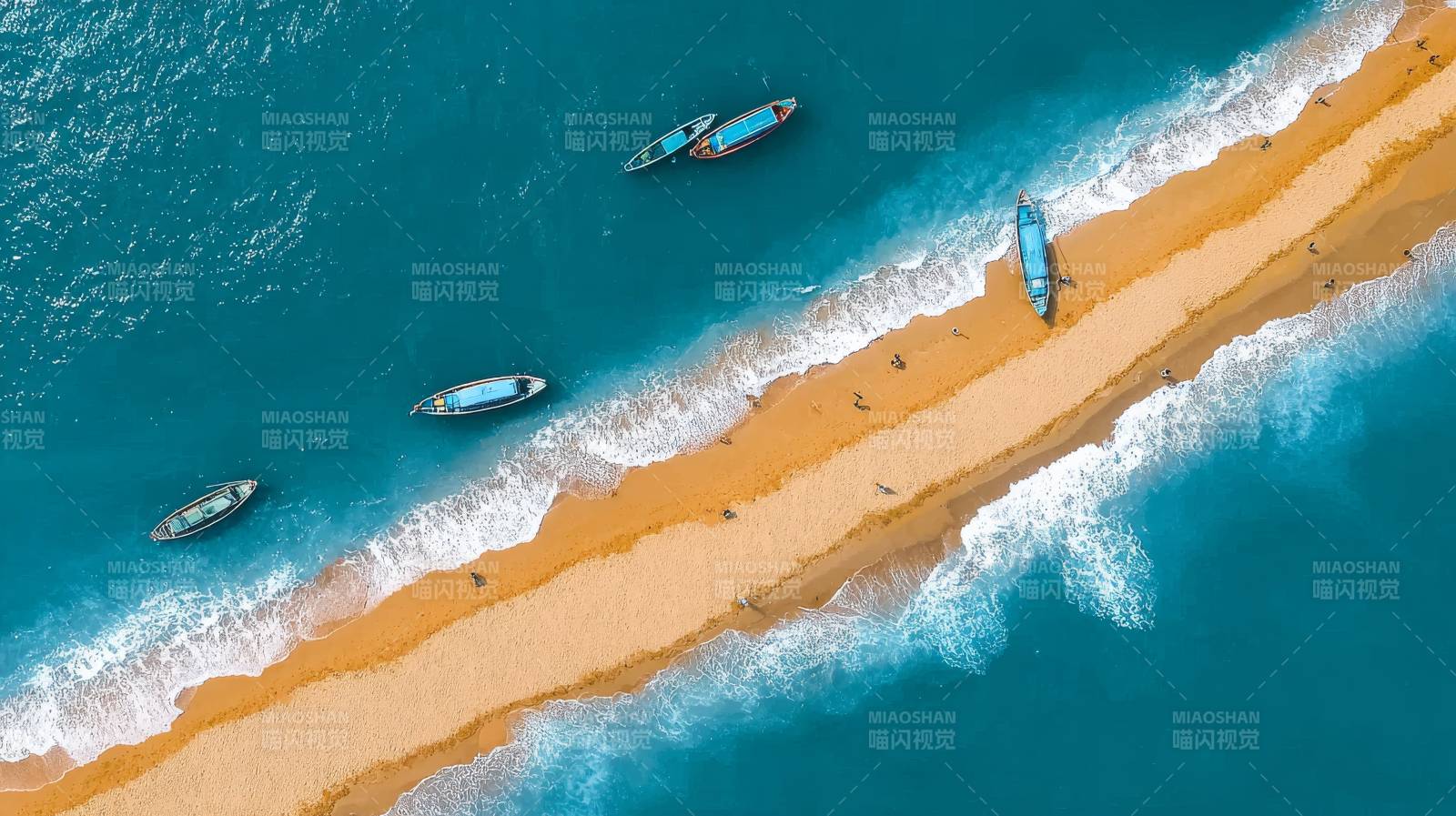 碧海金沙渔船静泊图片