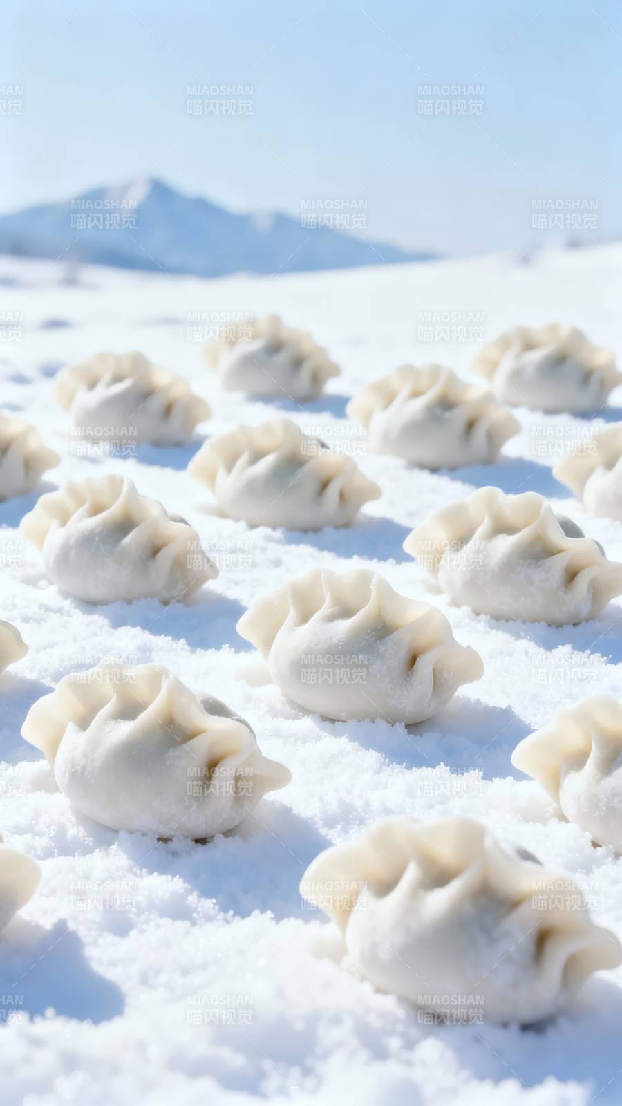 雪地里的饺子图片