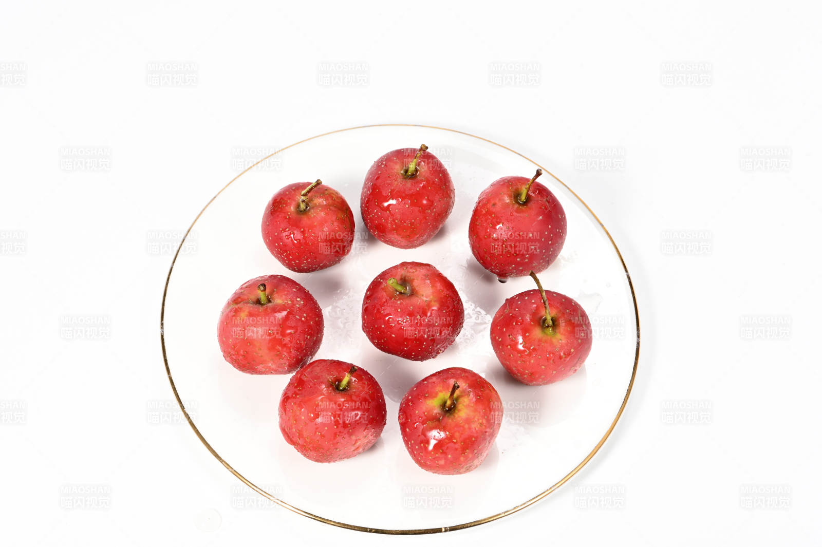 红果盘中七颗鲜图片