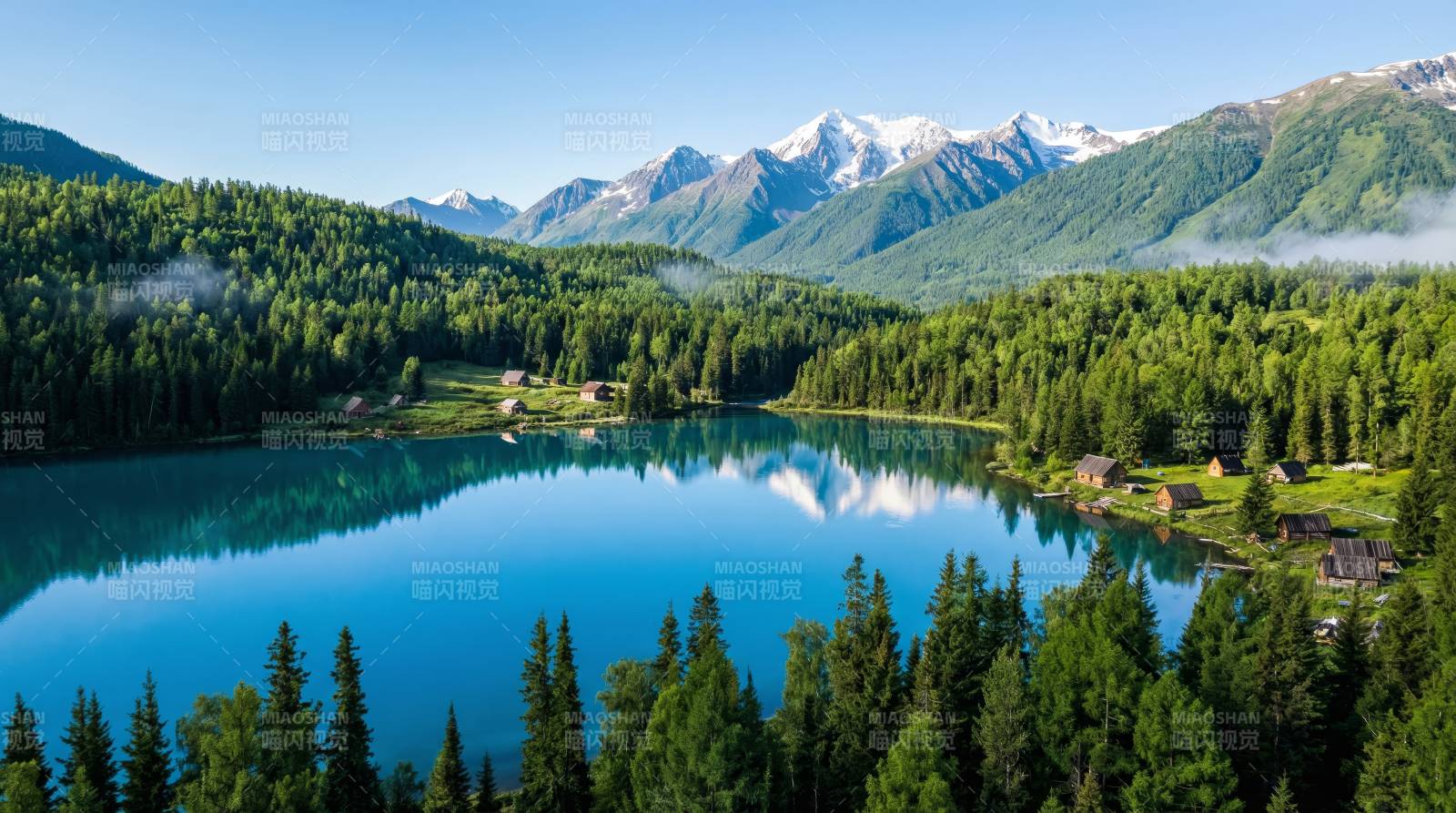 湖光山色 静谧如画图片