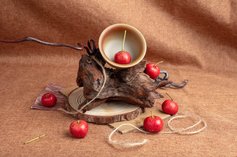 红果静物图图片