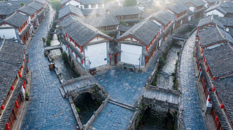 古巷水韵 静谧如画图片