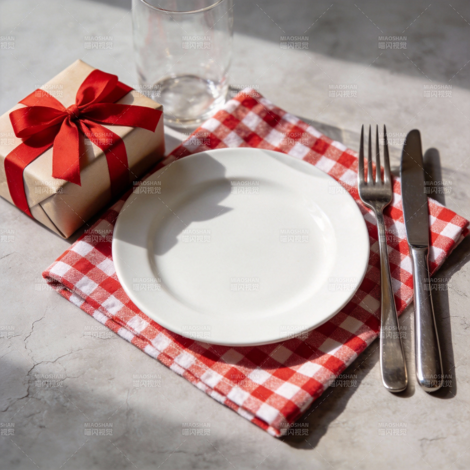 节日餐桌布置图片