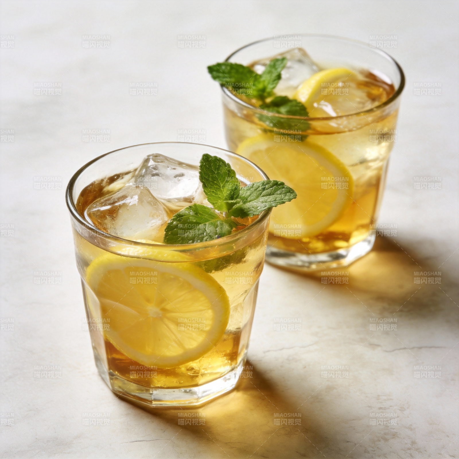 柠檬薄荷冰饮图片