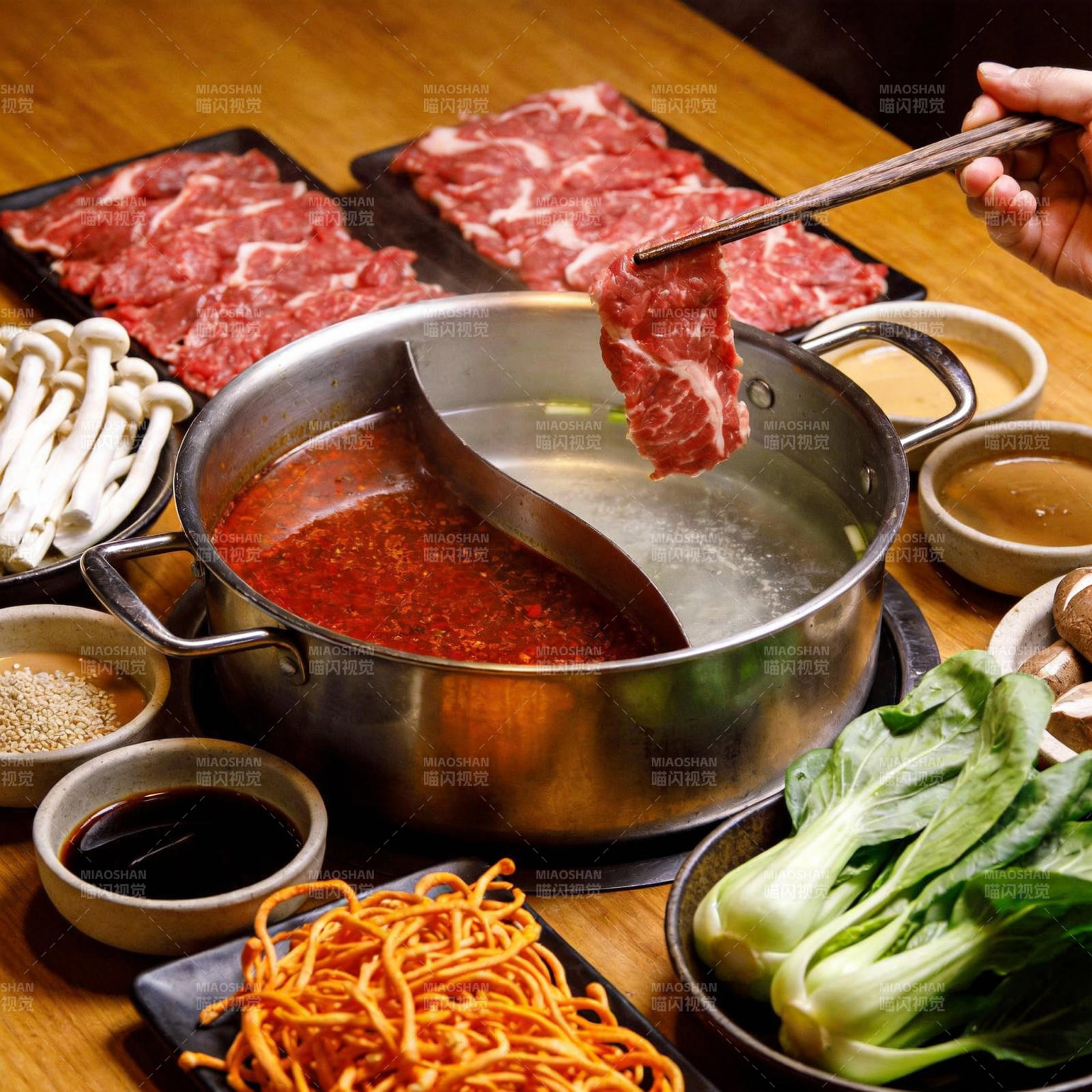 火锅盛宴 美味共享图片