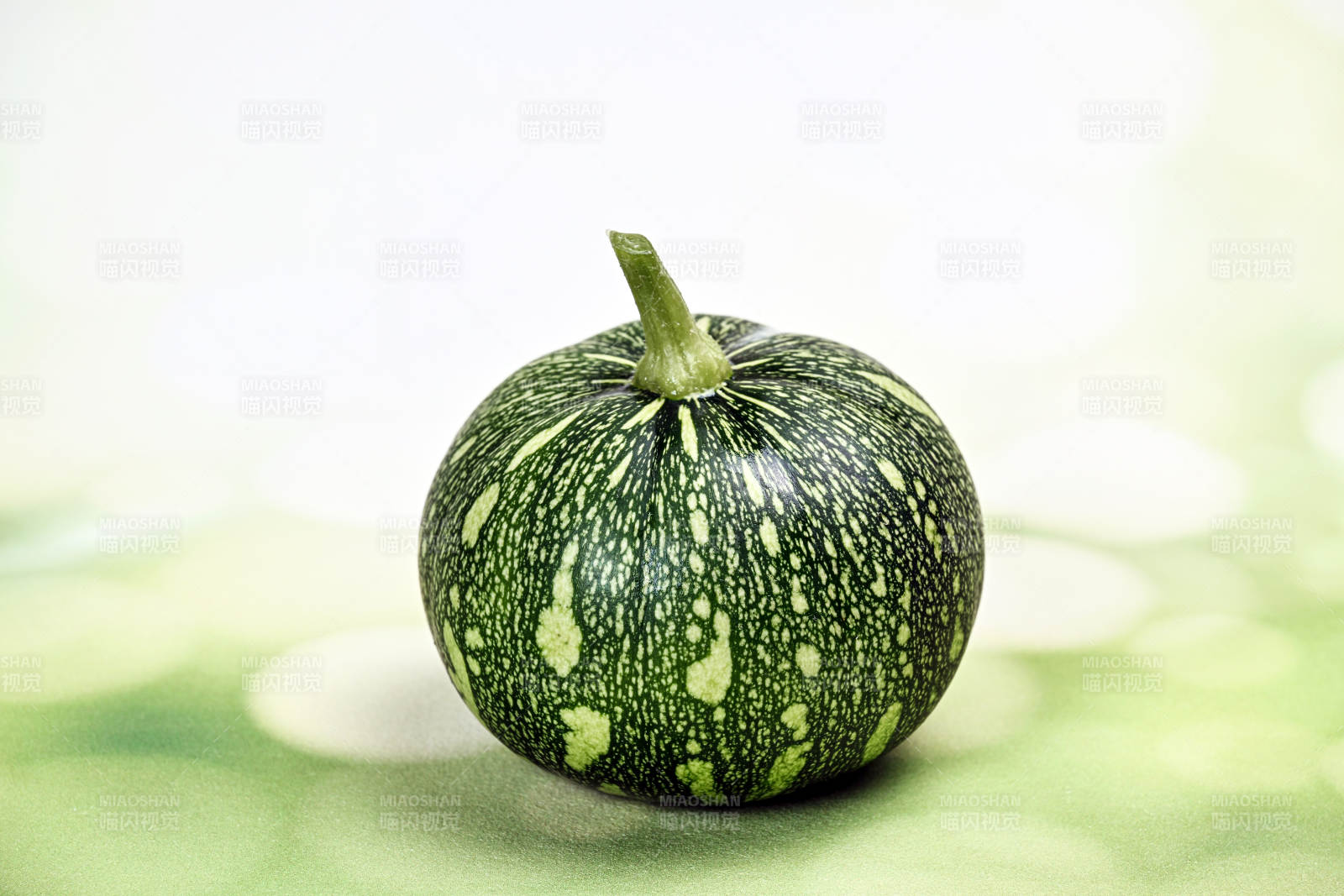 绿斑小南瓜图片