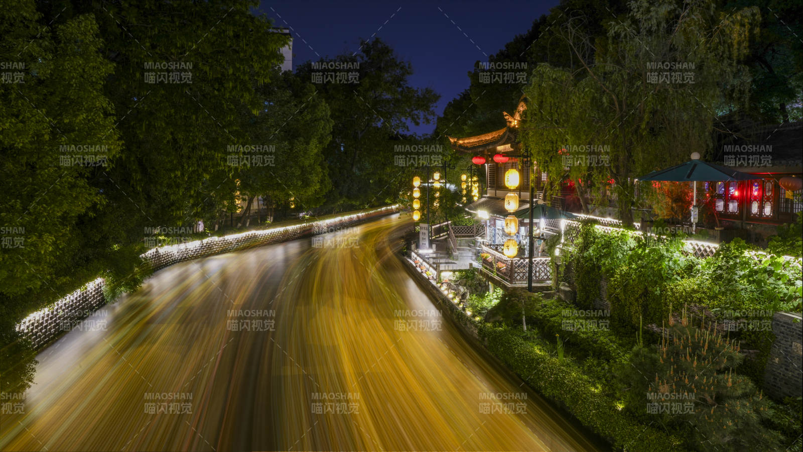 夜游水乡古镇图片