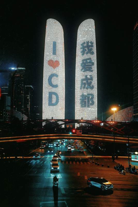 双子塔夜景图片