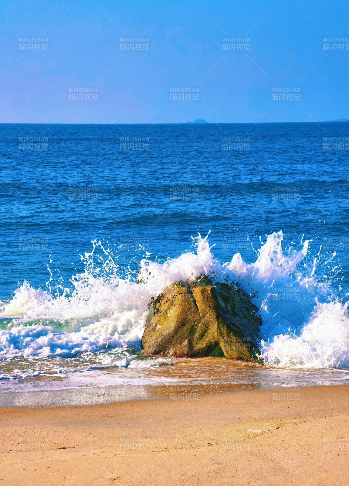 浪拍巨石 海天一色～南澳岛图片