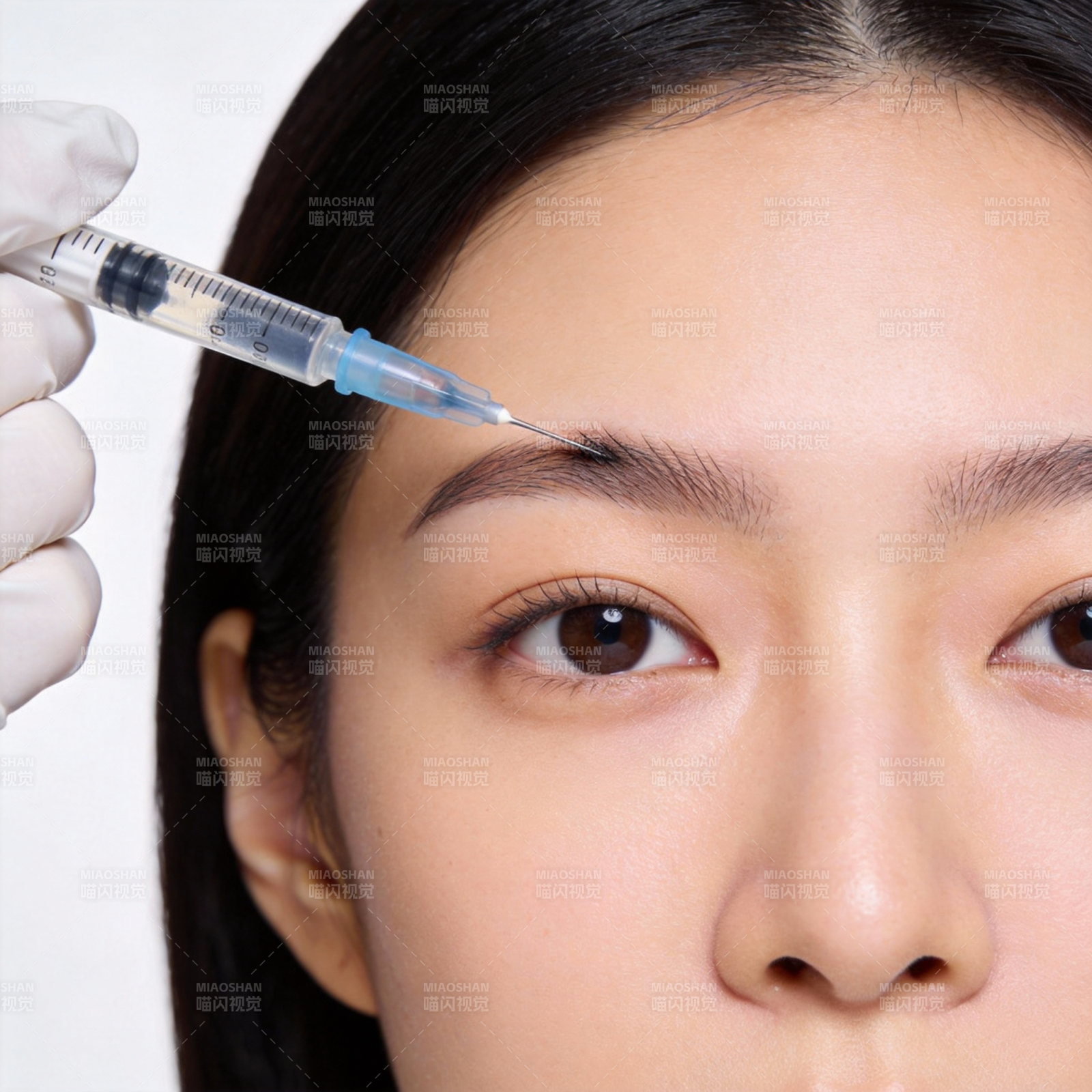 眉间注射美容图片