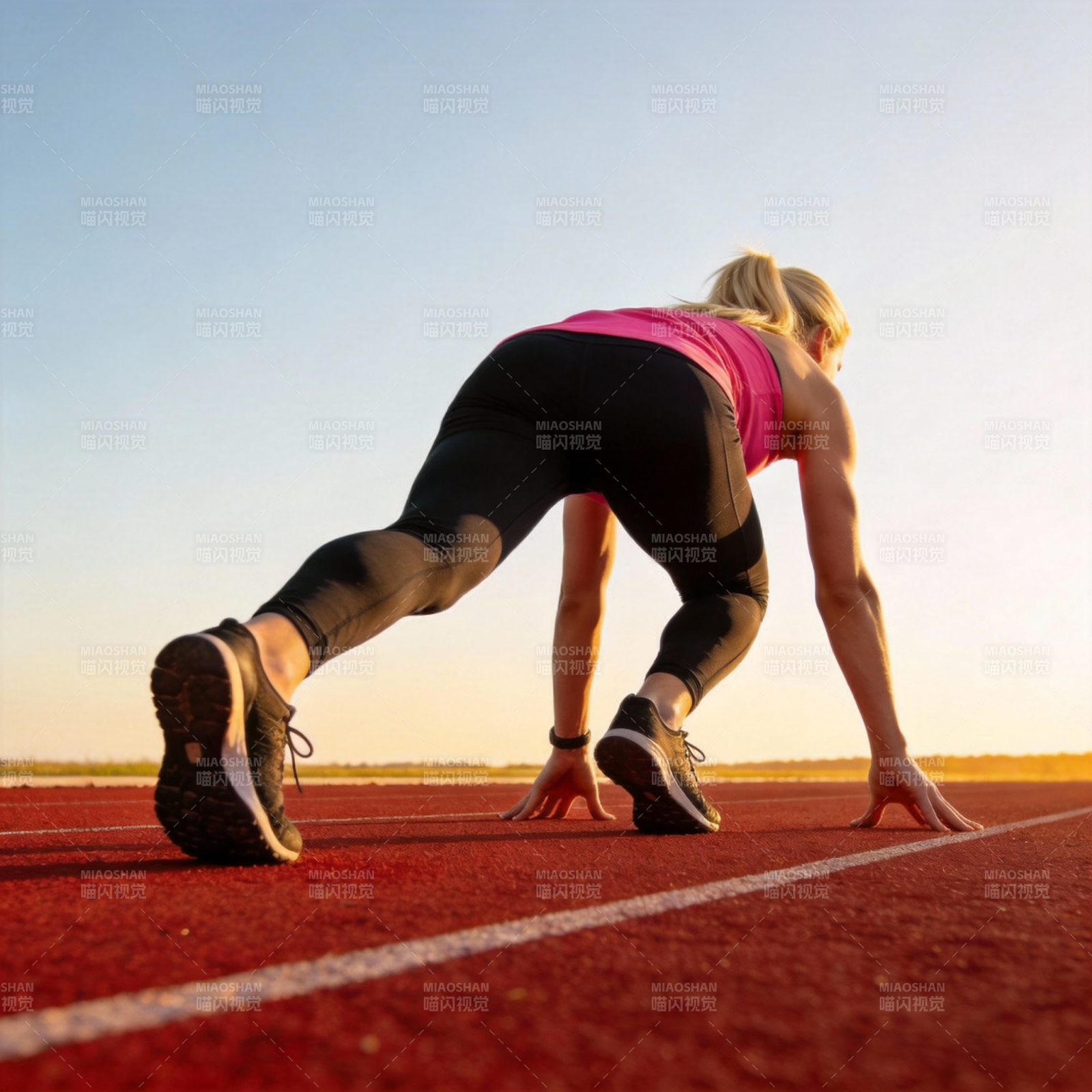 赛道起跑瞬间图片