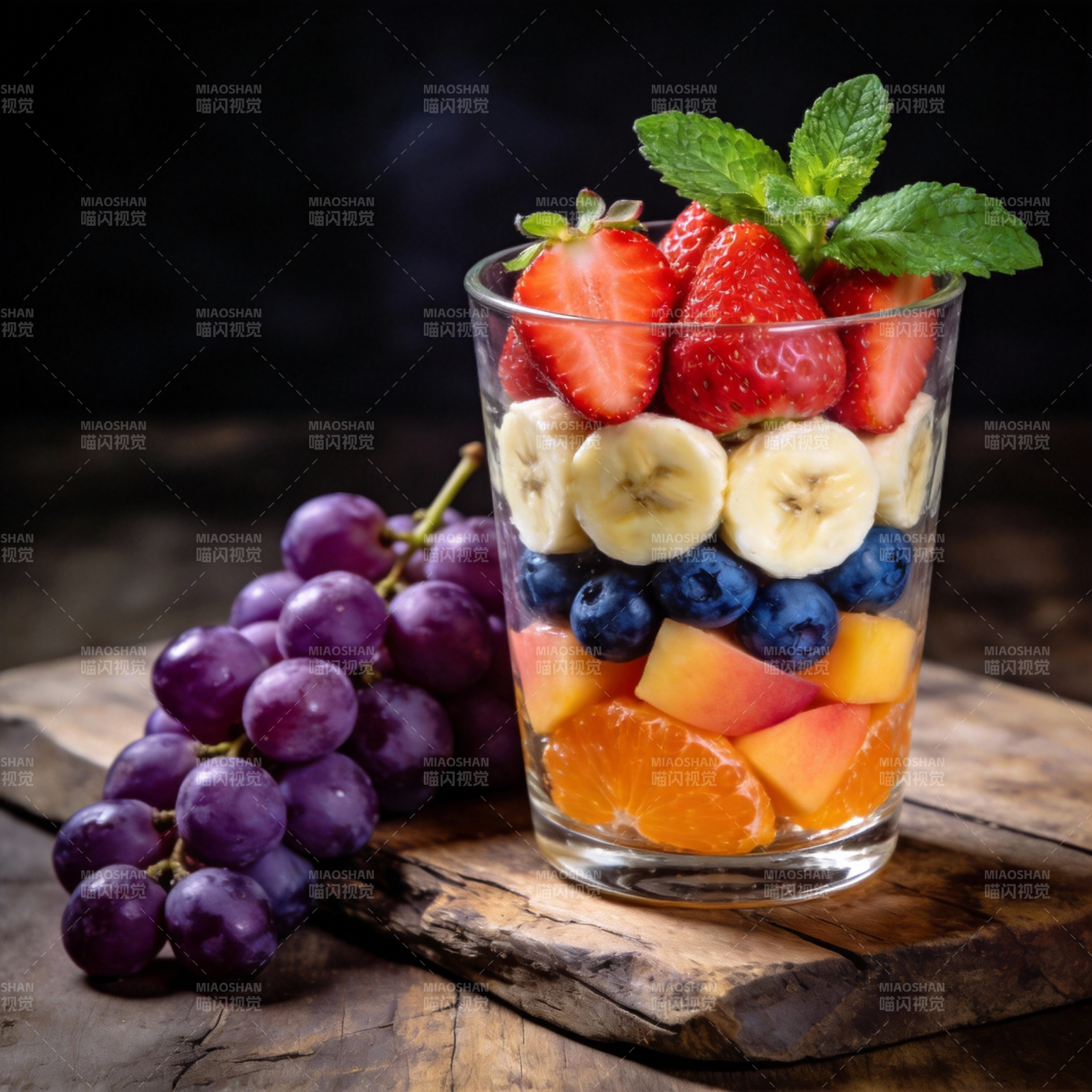 缤纷水果杯图片