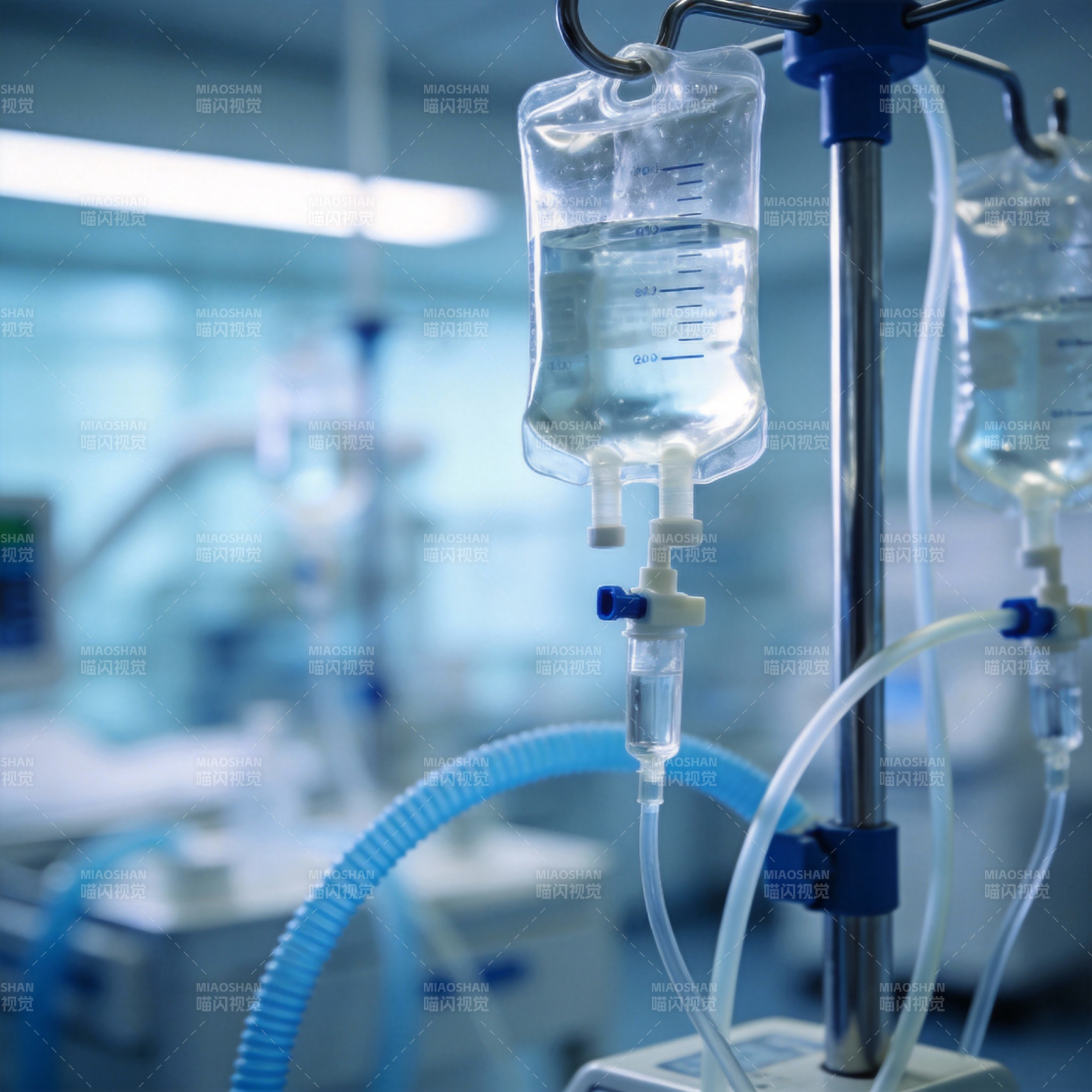 点滴输液中图片