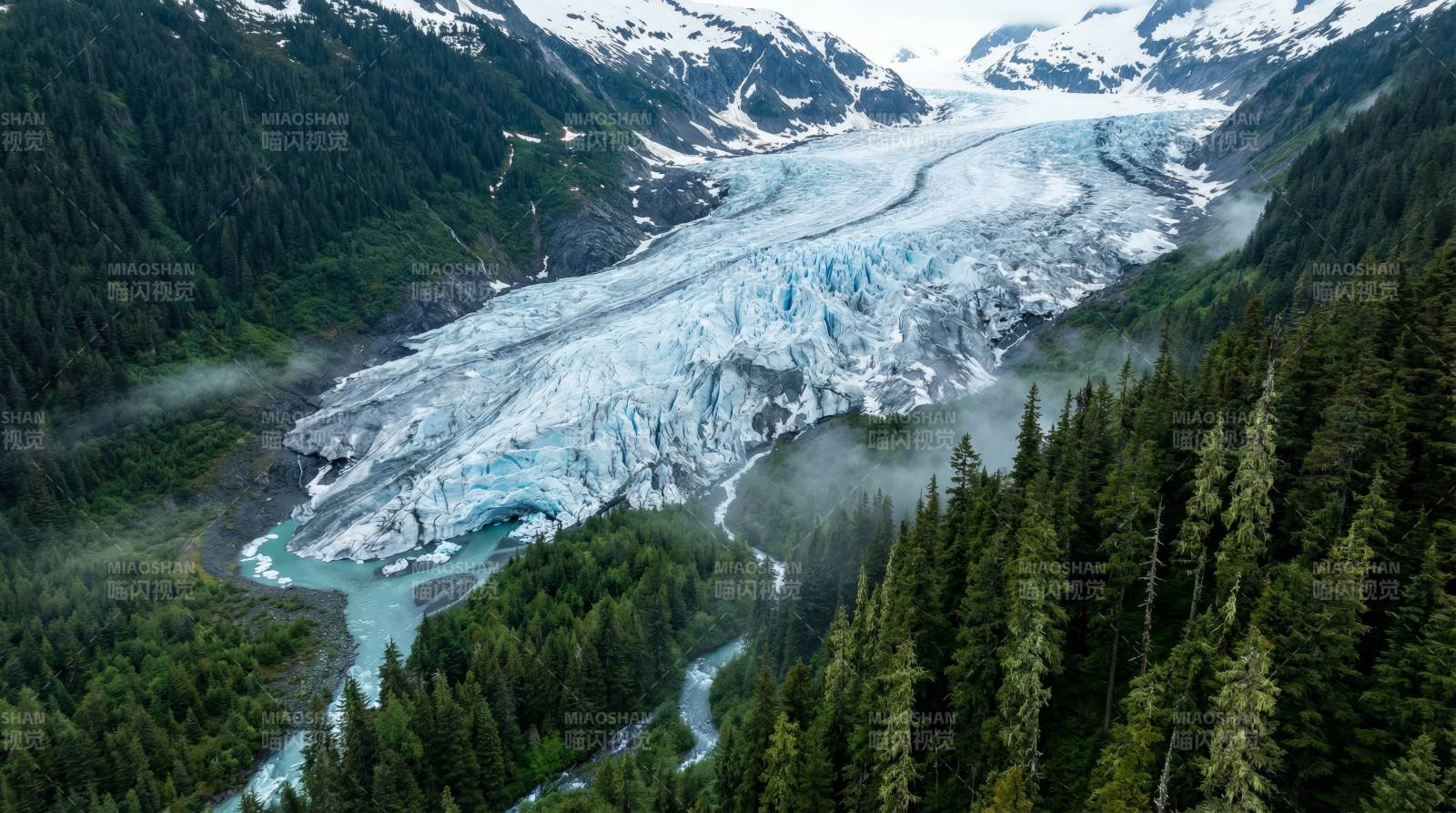 冰川峡谷风光图片