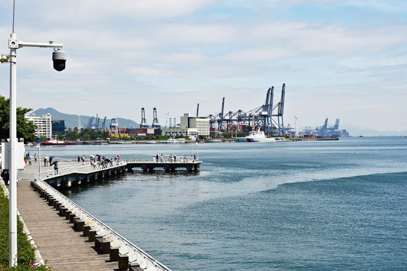深圳盐田港口海滨栈道景观图片