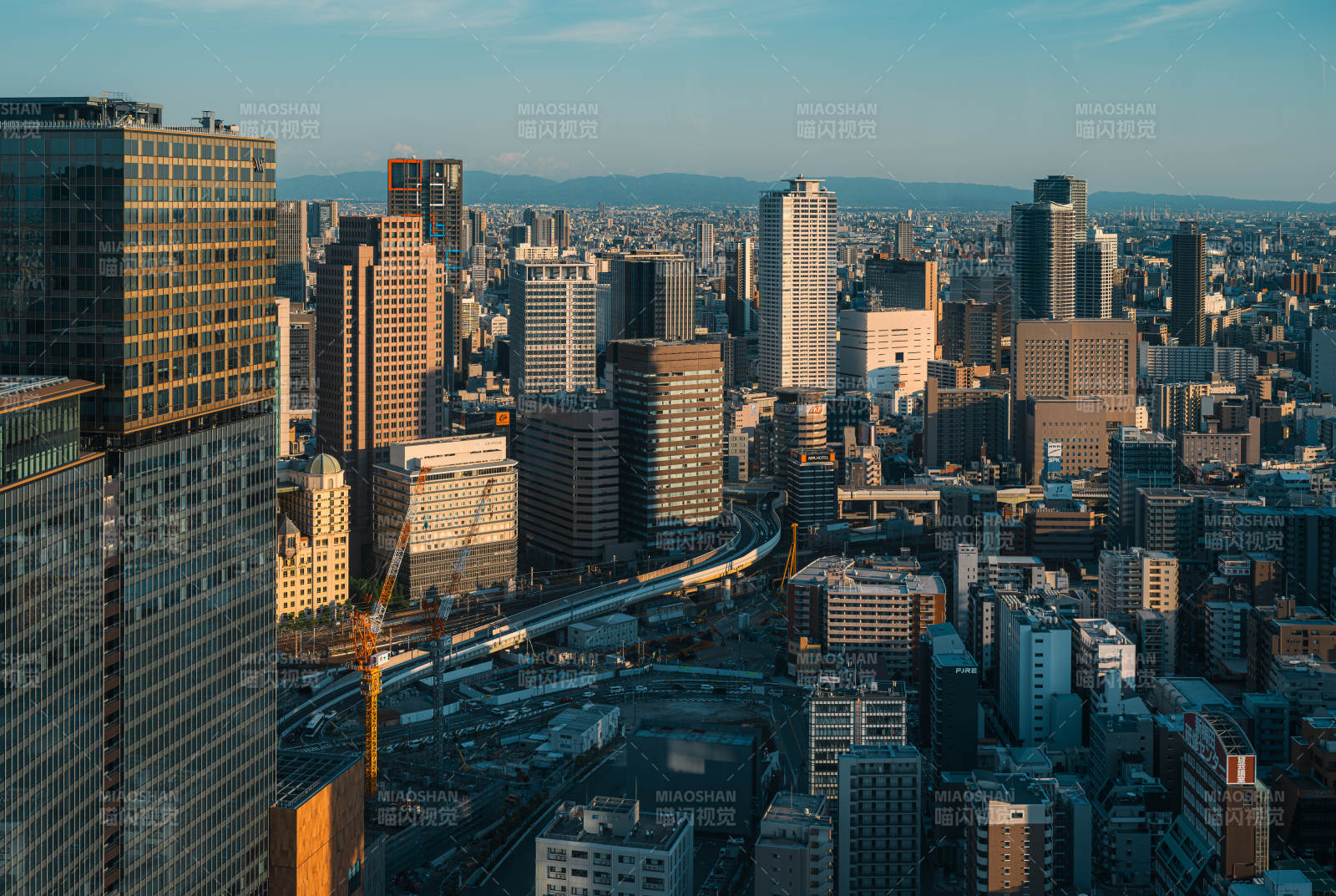大阪梅田都市天际线图片