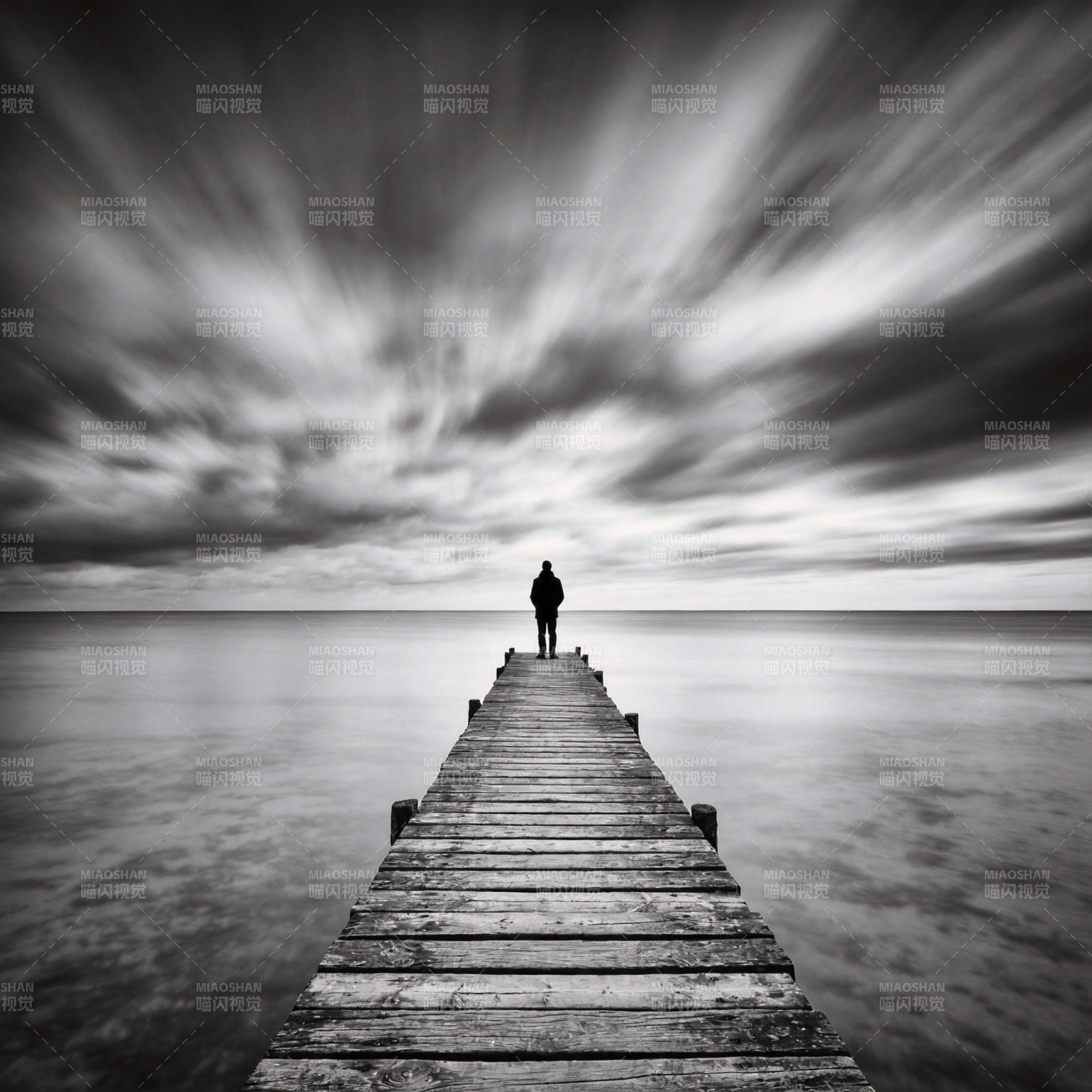 孤影长桥尽头图片