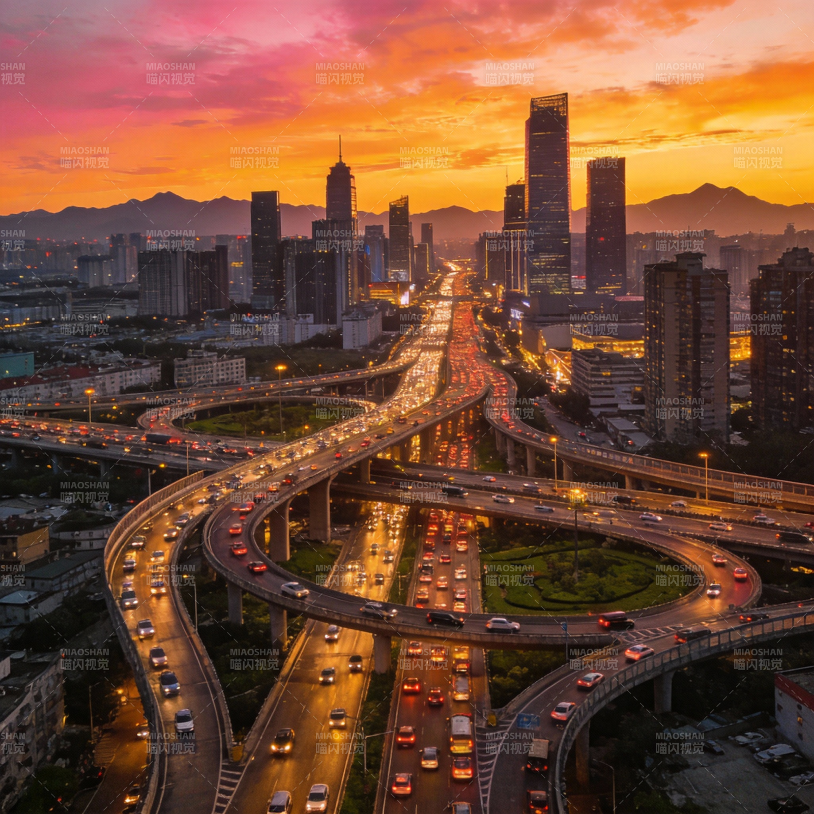 城市黄昏交通图图片