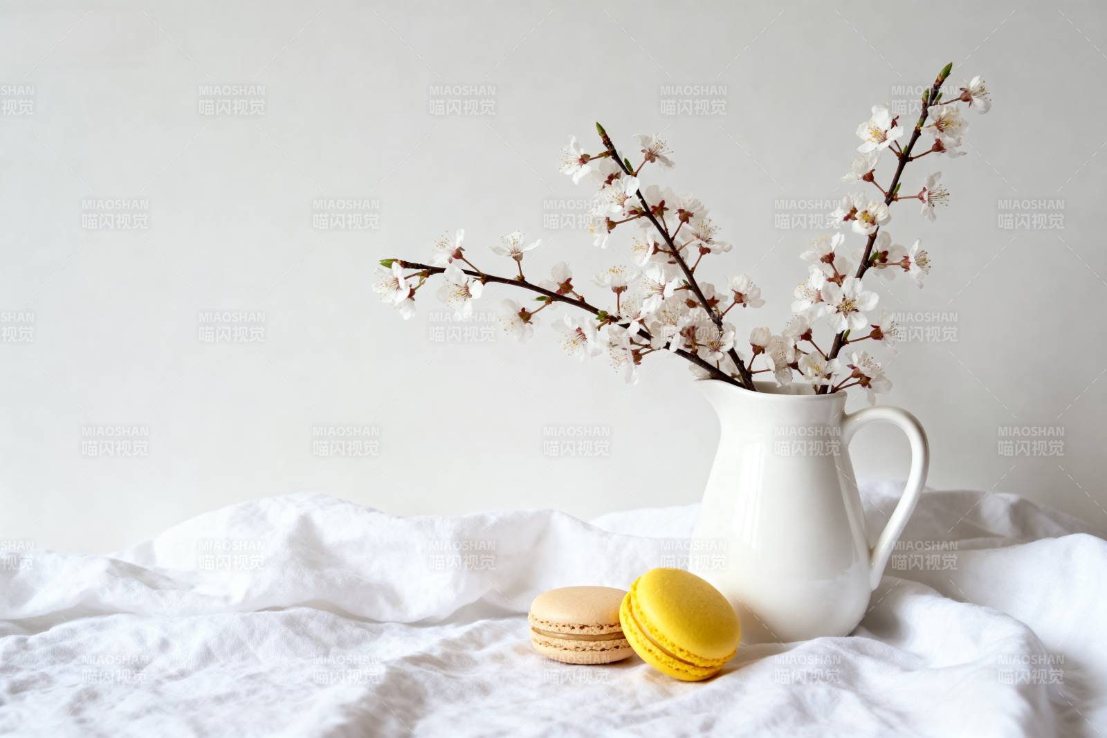 花枝与马卡龙图片