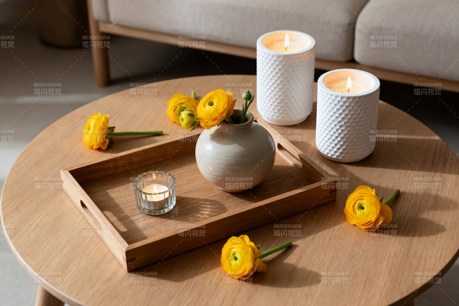 温馨烛光花艺布置图片