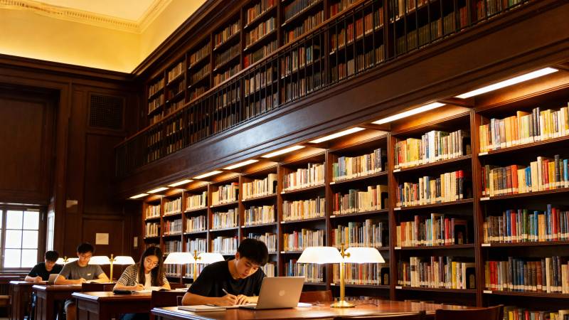 图书馆静读时光图片