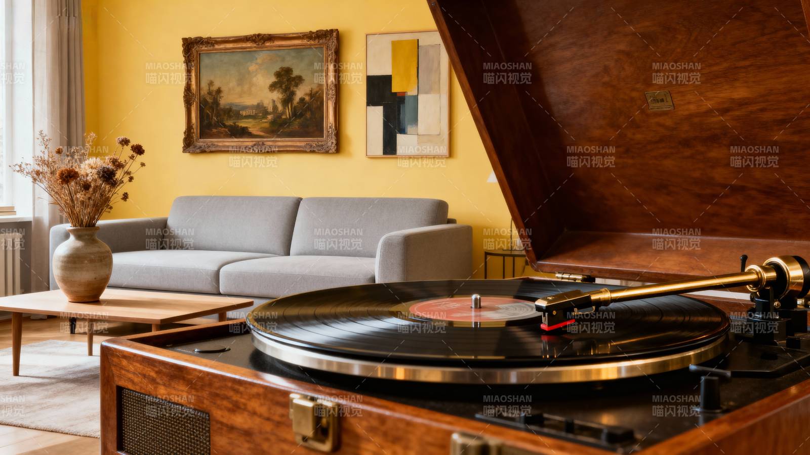 复古唱片机客厅图片