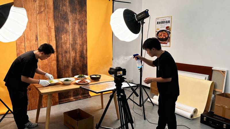 美食拍摄现场图片