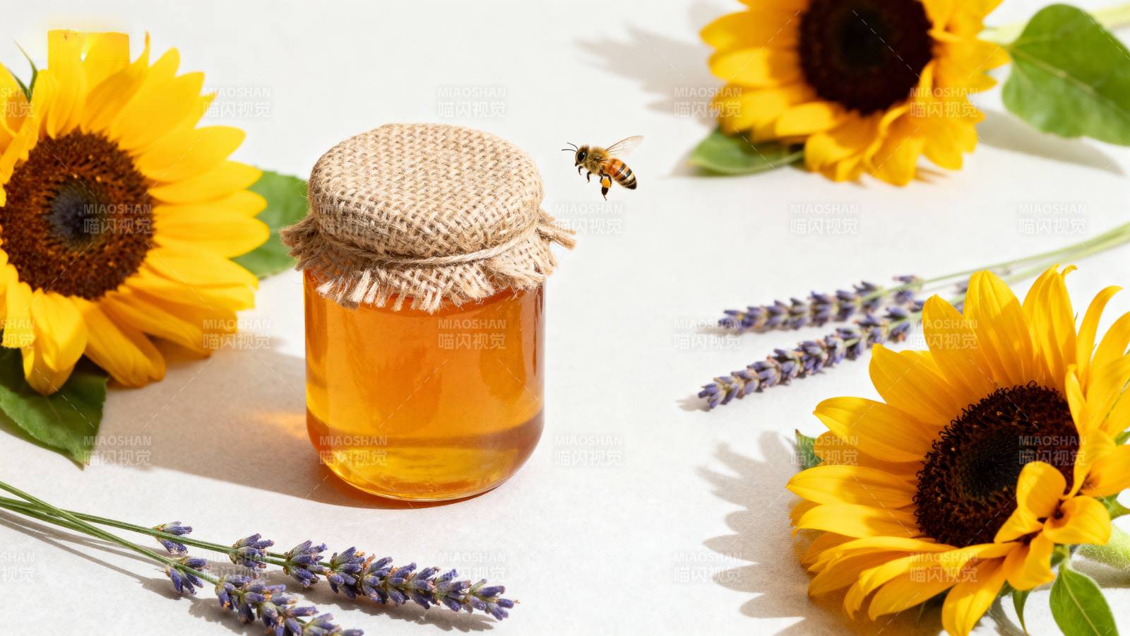 蜂蜜与向日葵图片