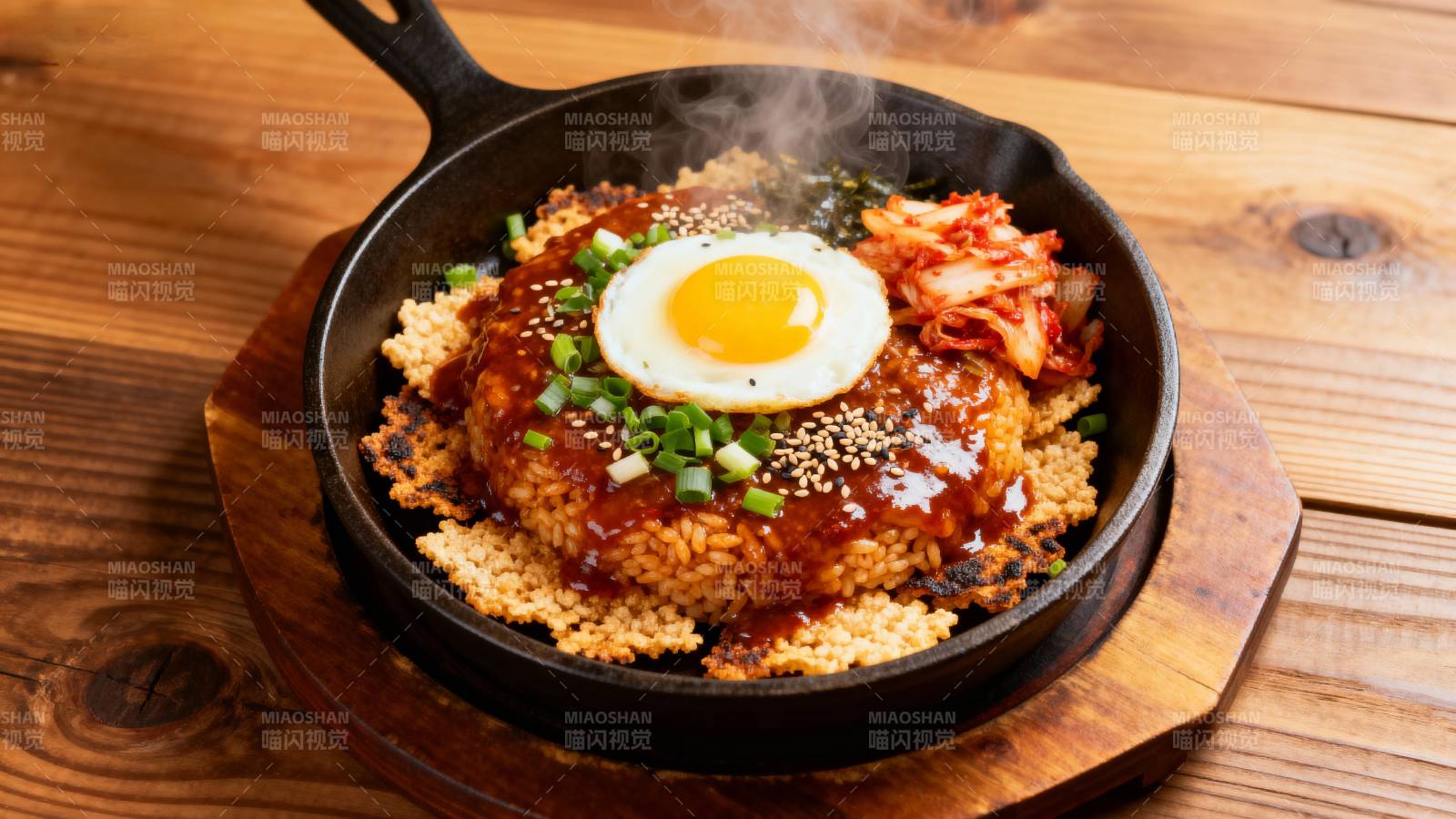 韩式石锅拌饭图片