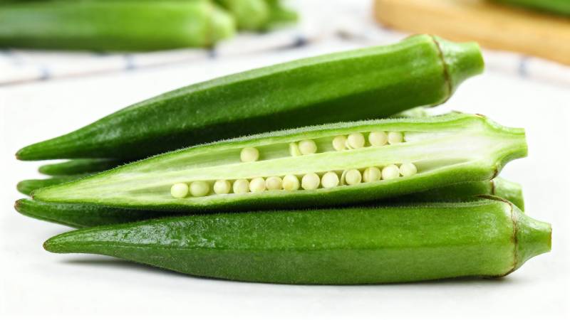 新鲜秋葵特写图片