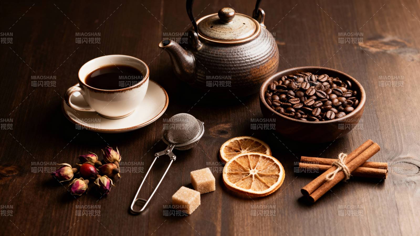 咖啡与香料静物图片