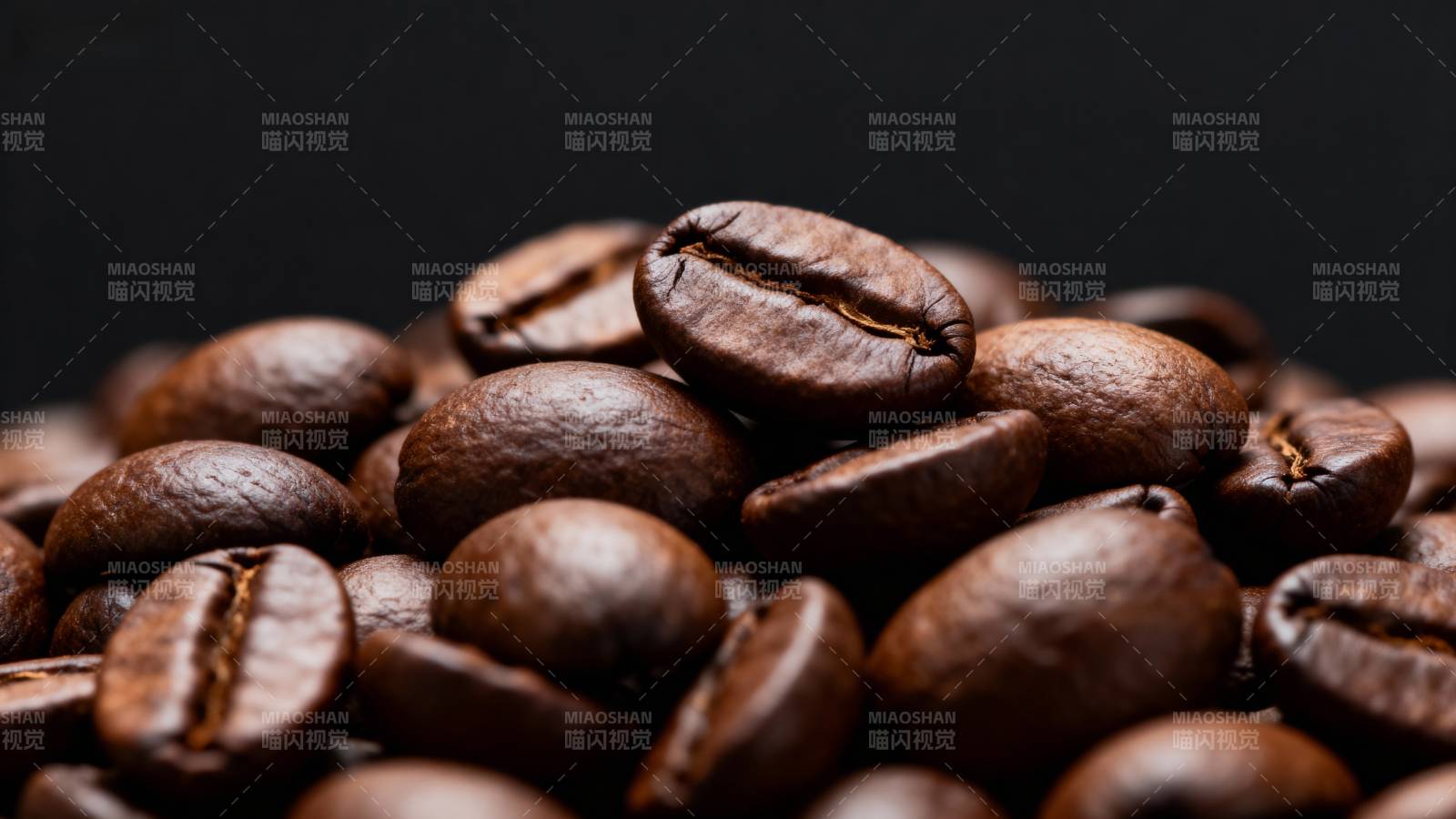 咖啡豆特写图片