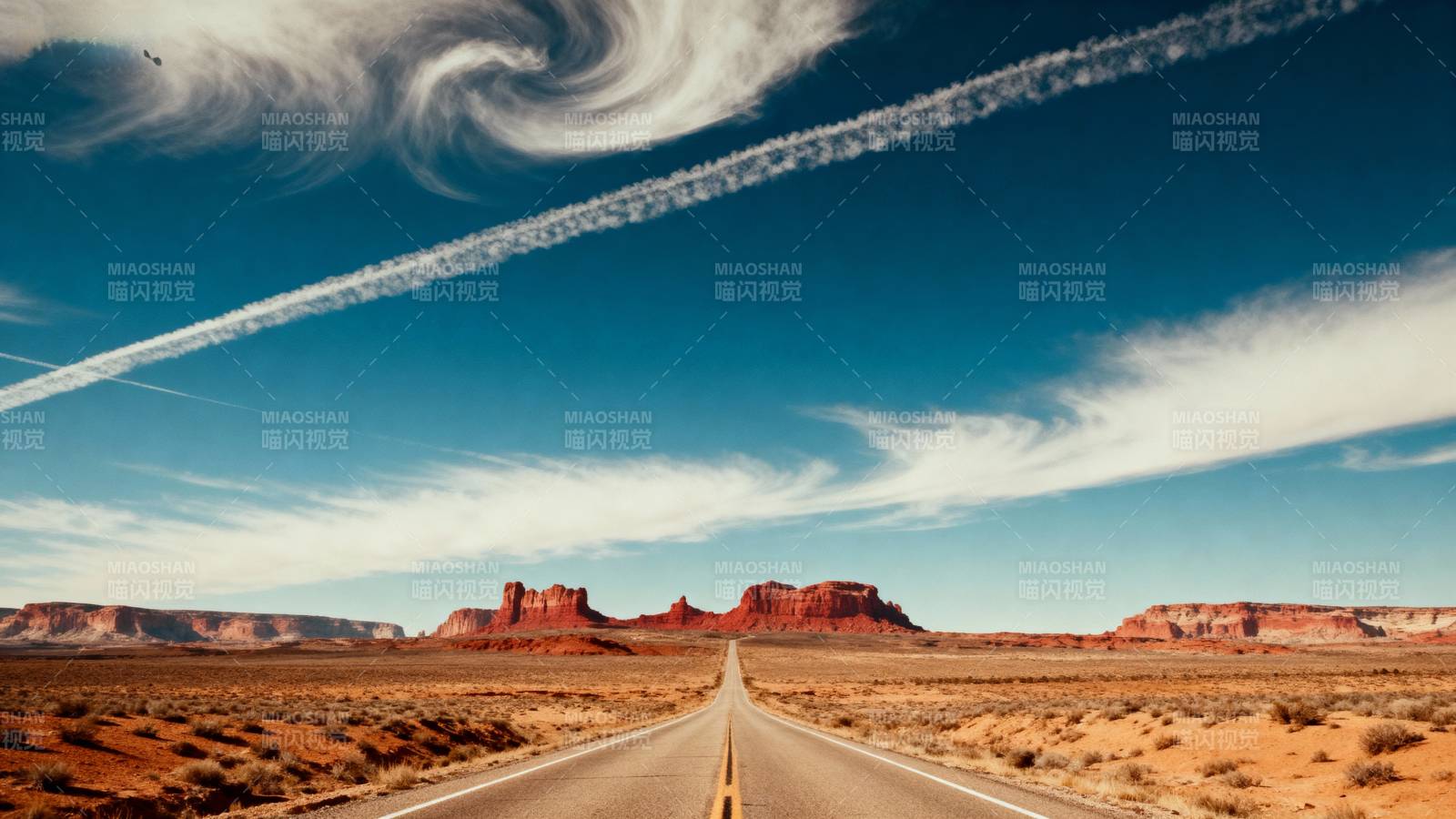 荒漠公路奇景图片