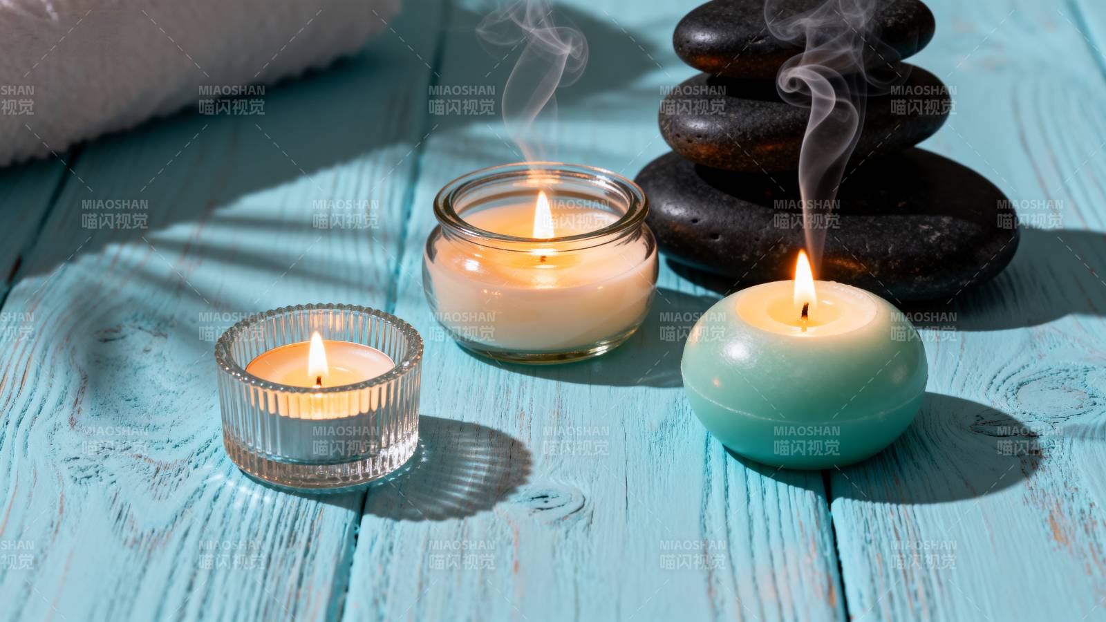 香薰蜡烛静谧时光图片