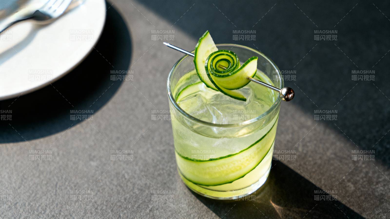 清爽黄瓜饮品图片