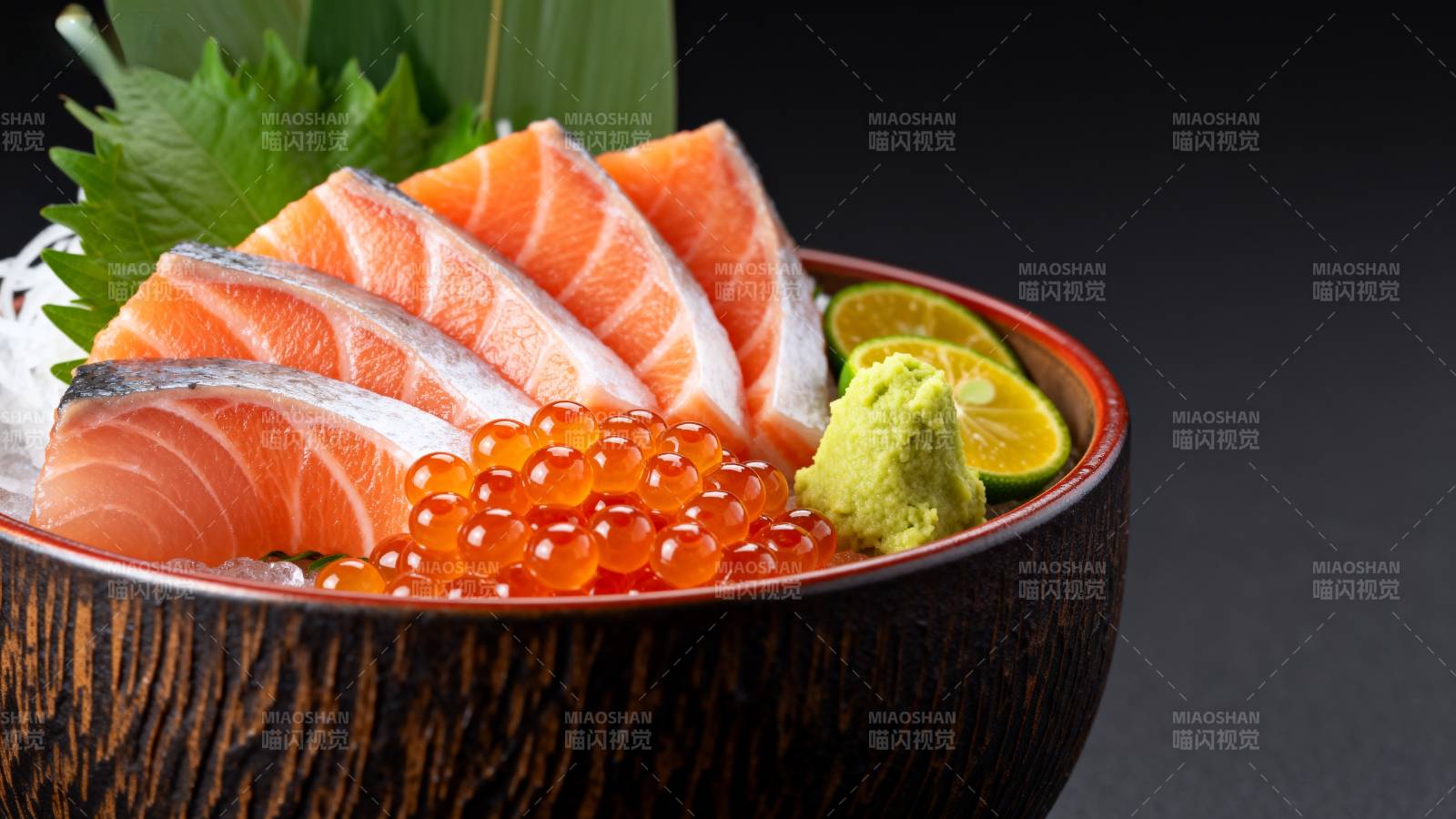 三文鱼刺身拼盘图片