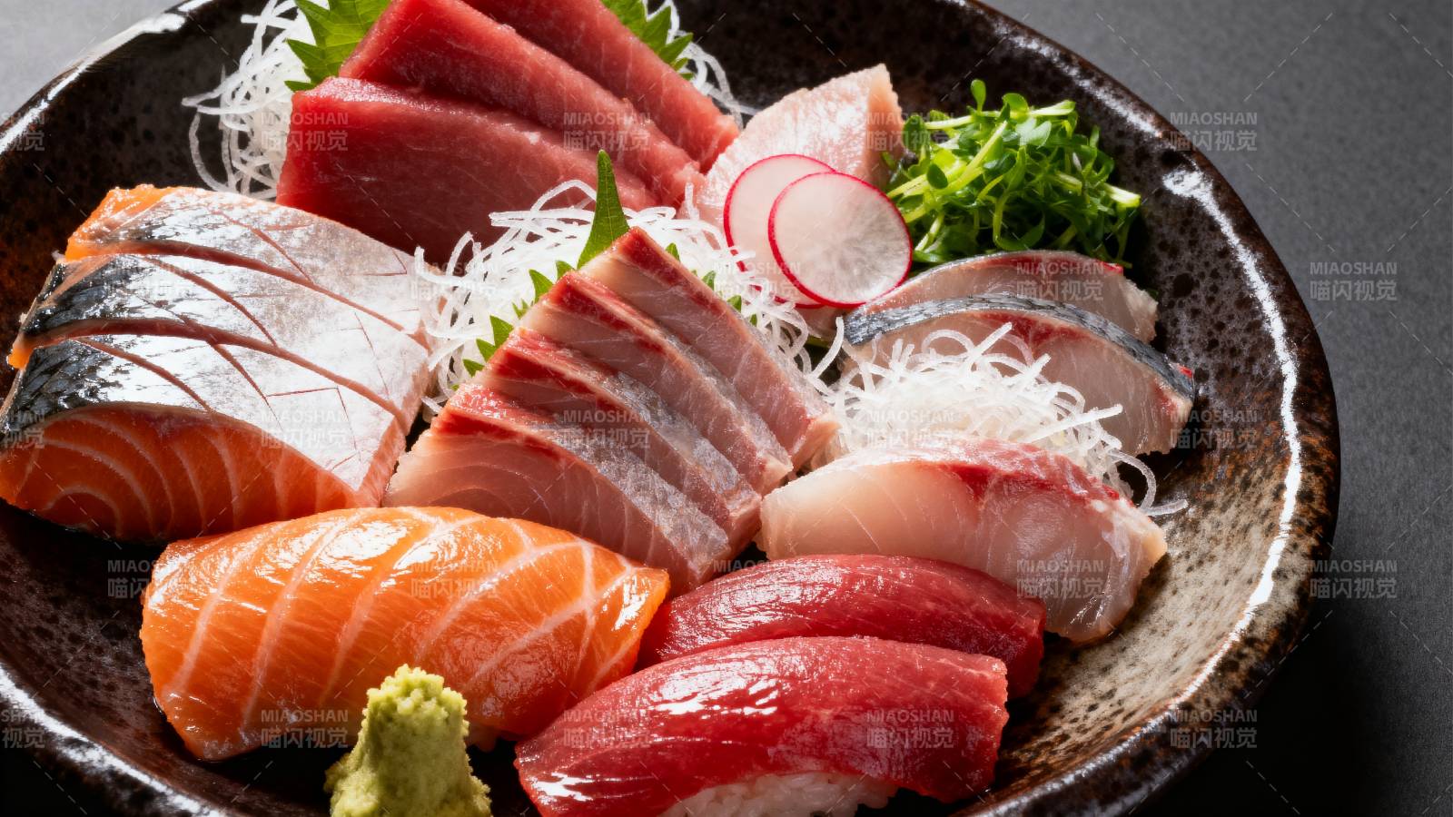 精致刺身拼盘图片