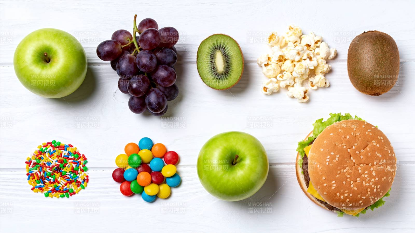健康与零食对比图片